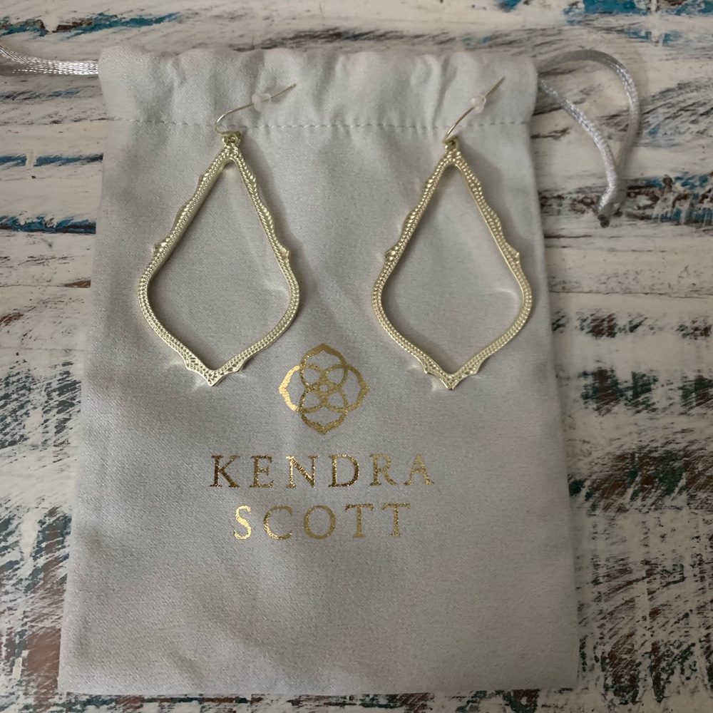 Kendra Scott Sophee Earrings, Gold